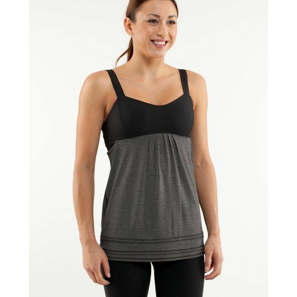 Lululemon Run Back On Track Tank Top with Bra - Picture 1 of 5